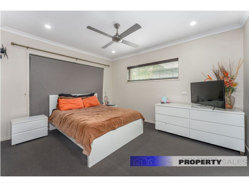 11 Harrison Blvd, Newborough VIC 3825