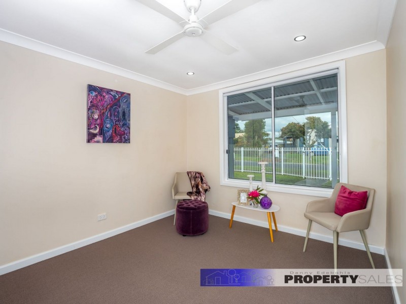 71 Western Avenue, Newborough VIC 3825