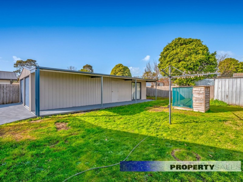 45 Darlimurla Avenue, Newborough VIC 3825