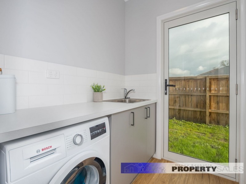 22 Arapiles Drive, Moe VIC 3825