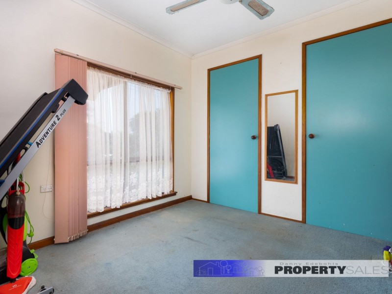 29 Service Road, Moe VIC 3825