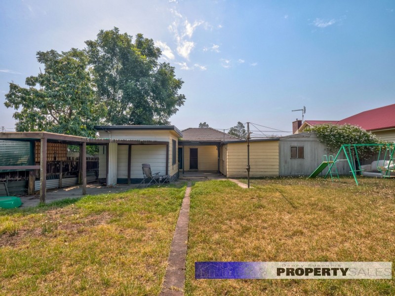 29 Service Road, Moe VIC 3825