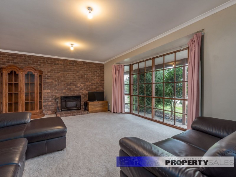 70 Coalville Road, Moe VIC 3825