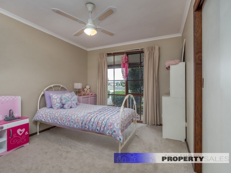 70 Coalville Road, Moe VIC 3825