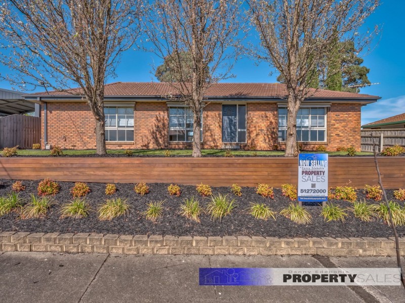 32 Scorpio Drive, Moe VIC 3825