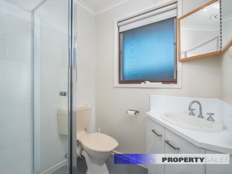 32 Scorpio Drive, Moe VIC 3825