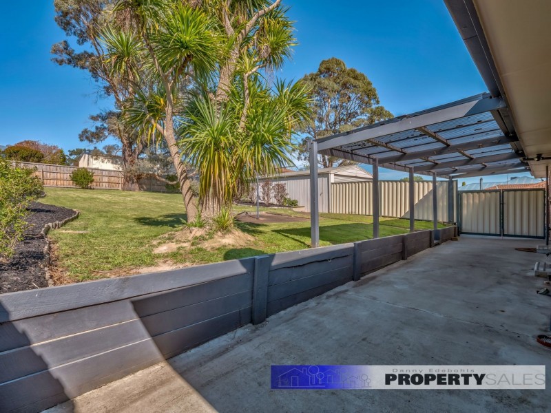 32 Scorpio Drive, Moe VIC 3825