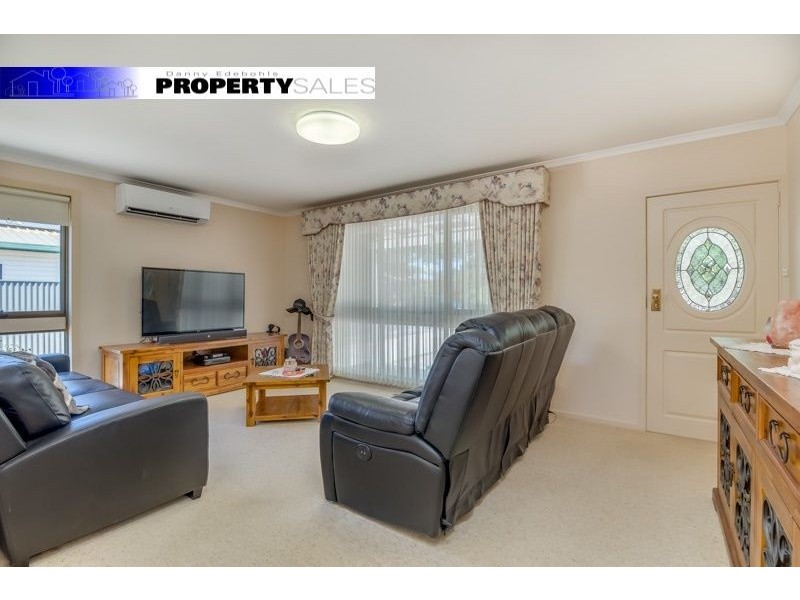 8 Thorpdale Street, Newborough VIC 3825