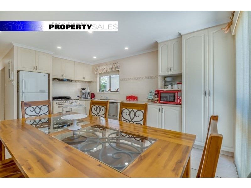 8 Thorpdale Street, Newborough VIC 3825