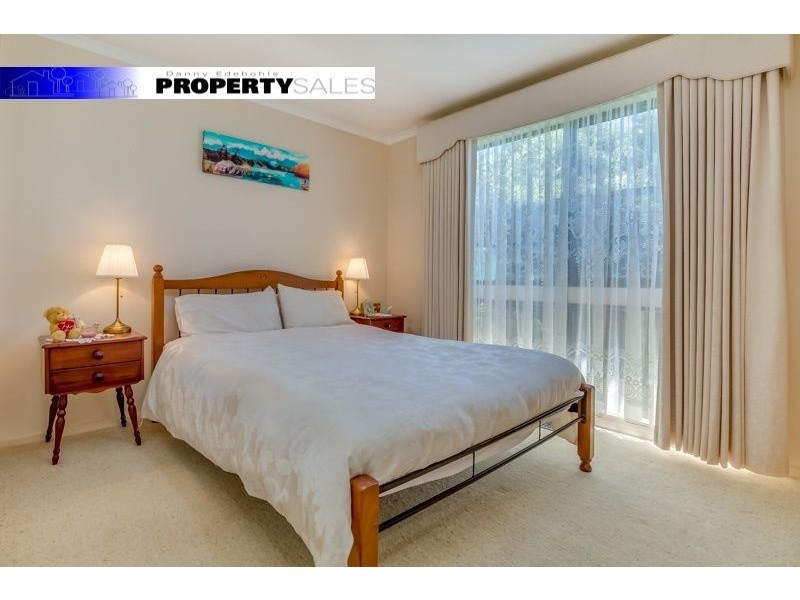 8 Thorpdale Street, Newborough VIC 3825