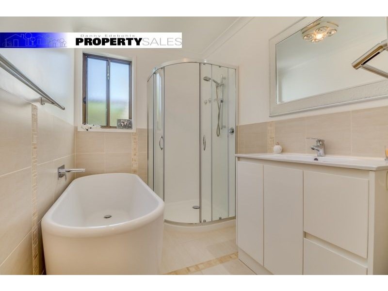 8 Thorpdale Street, Newborough VIC 3825