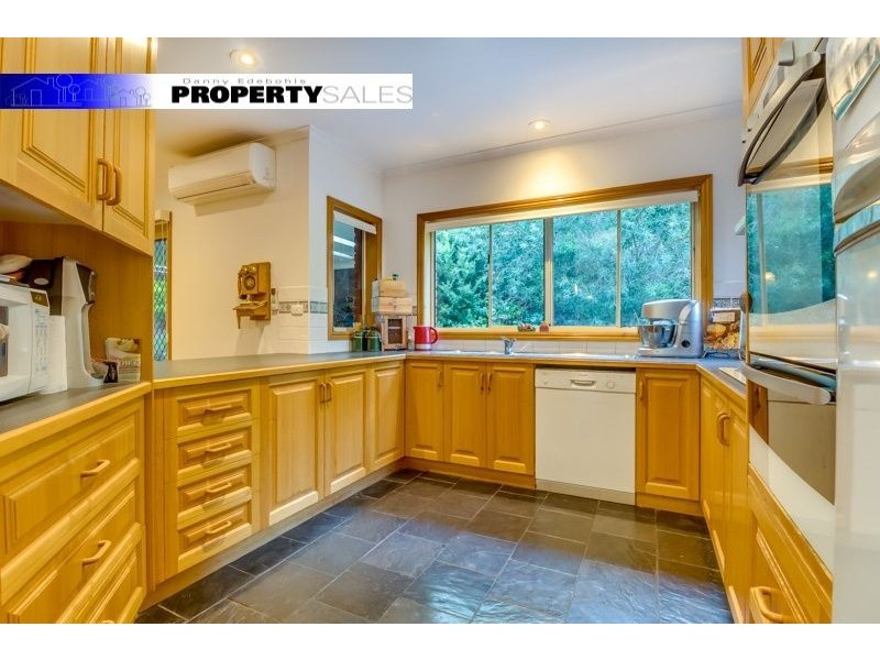 358 Coalville Road, Moe South VIC 3825