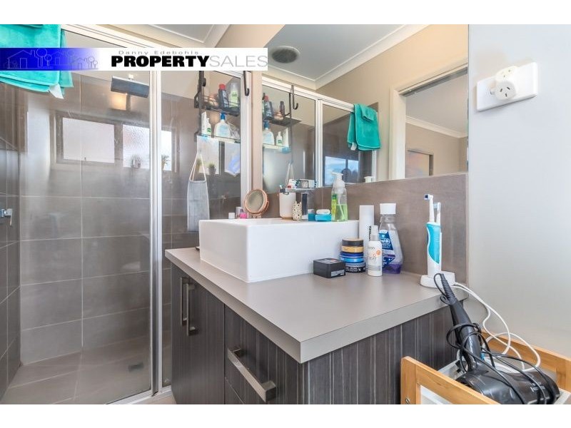 3/154 Narracan Drive, Newborough VIC 3825