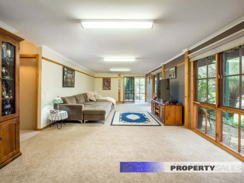 1 McCarthy Road, Newborough VIC 3825
