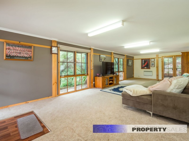 1 McCarthy Road, Newborough VIC 3825