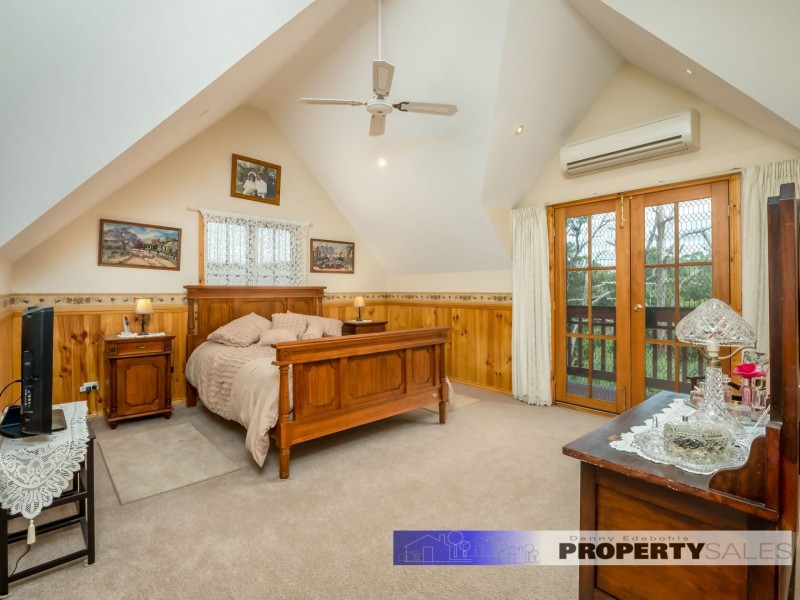 1 McCarthy Road, Newborough VIC 3825
