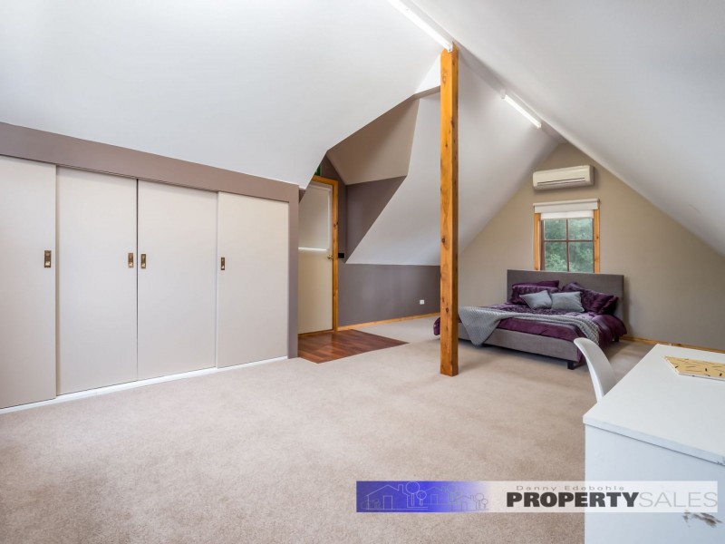 1 McCarthy Road, Newborough VIC 3825