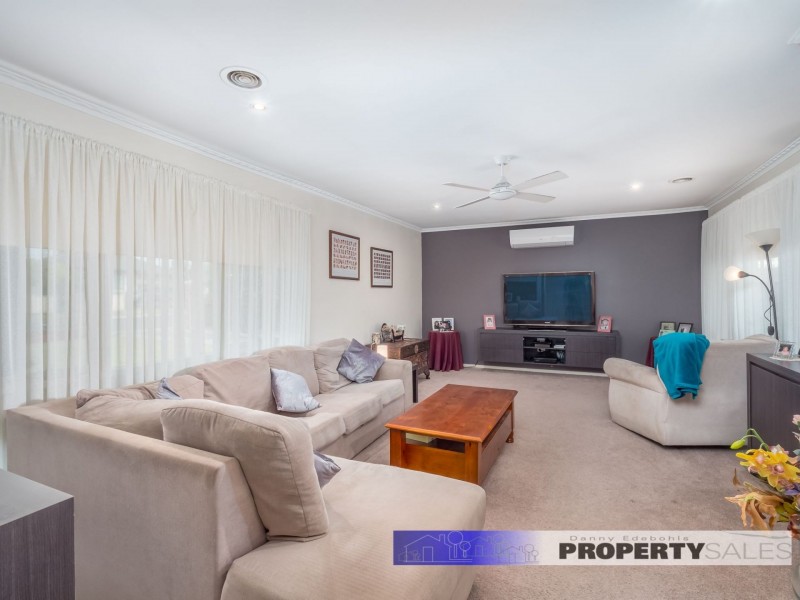 11 May Street, Moe VIC 3825