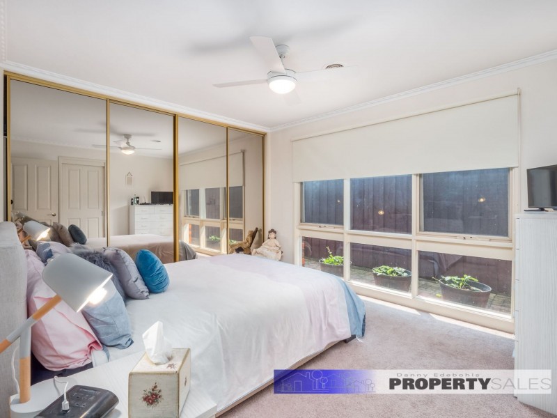 11 May Street, Moe VIC 3825
