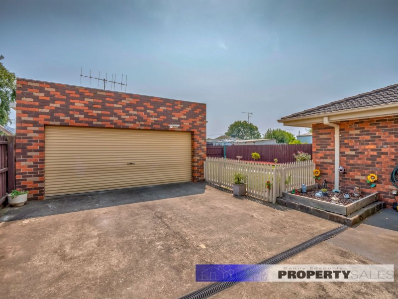 11 May Street, Moe VIC 3825