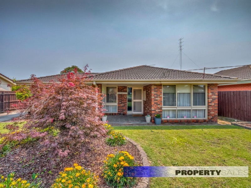 11 May Street, Moe VIC 3825