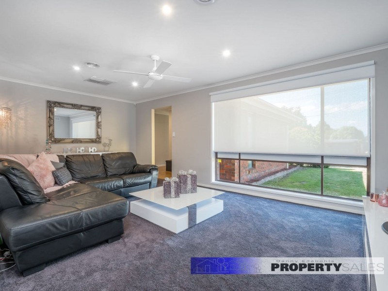 13 Abbott Street, Moe VIC 3825