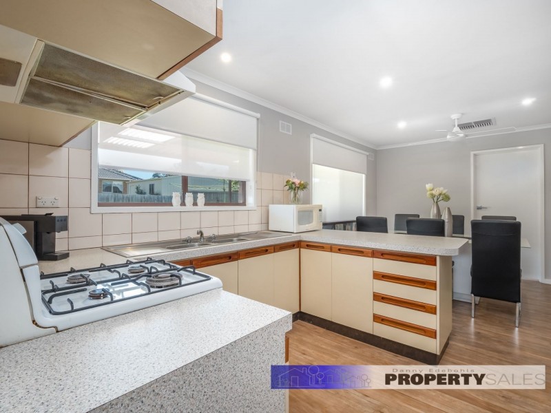 13 Abbott Street, Moe VIC 3825