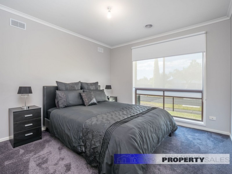 13 Abbott Street, Moe VIC 3825