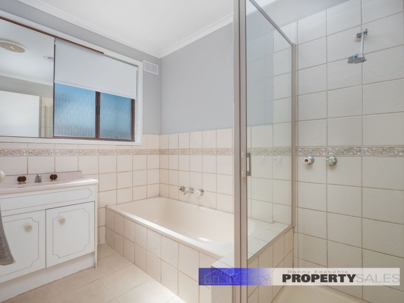 13 Abbott Street, Moe VIC 3825