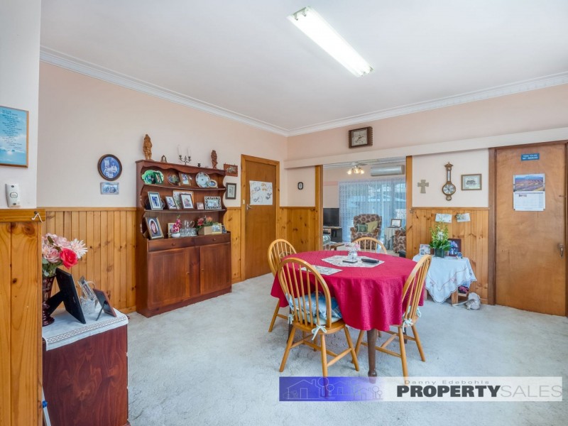 8 March Street, Newborough VIC 3825