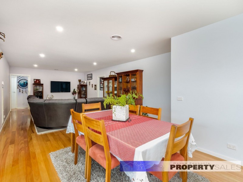 1 Brown Drive, Churchill VIC 3842