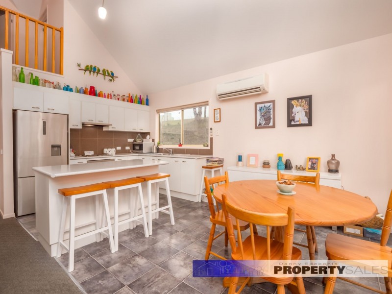 35 Wattle Tree Road, Moe South VIC 3825