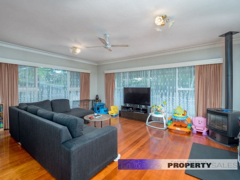 12 Ford Avenue, Newborough VIC 3825