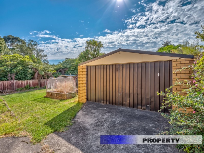 12 Ford Avenue, Newborough VIC 3825