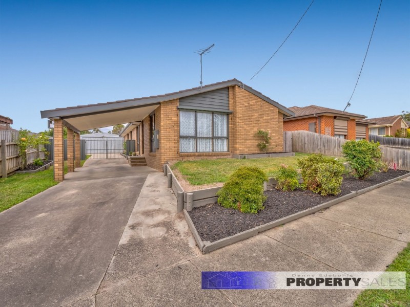 27 Stirling Street, Moe VIC 3825