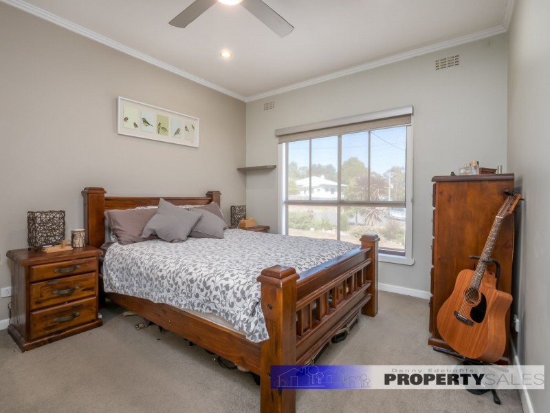 2 Sasse Court, Moe VIC 3825