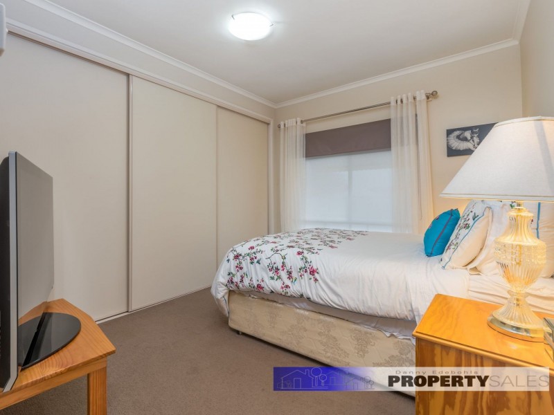 17 Hawker Street, Moe VIC 3825