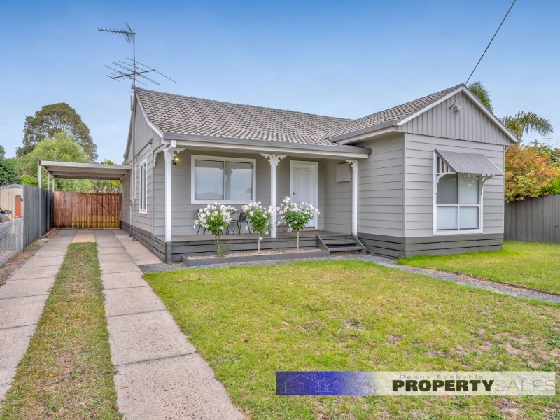 17 Hawker Street, Moe VIC 3825