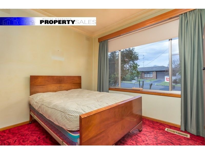 1 Moffat Street, Moe VIC 3825