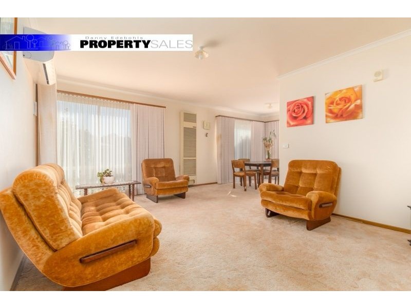 56 Ollerton Avenue, Newborough VIC 3825