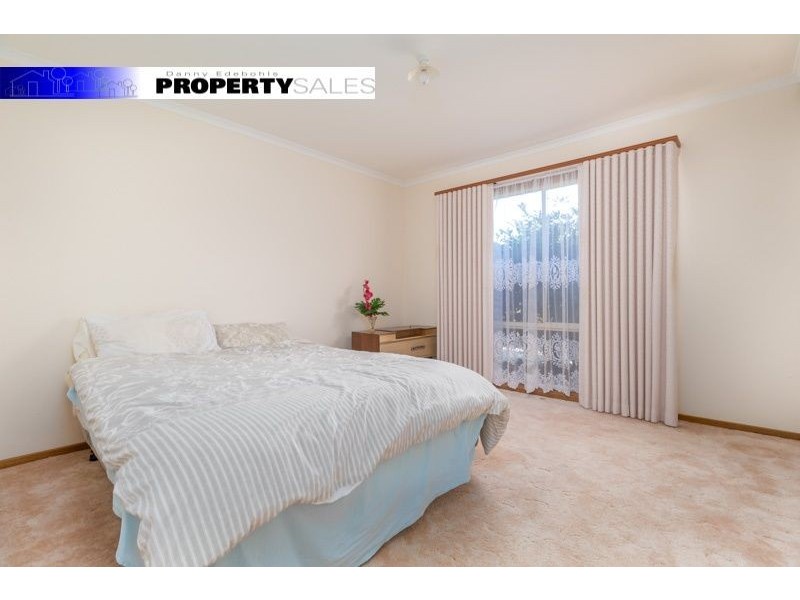 56 Ollerton Avenue, Newborough VIC 3825