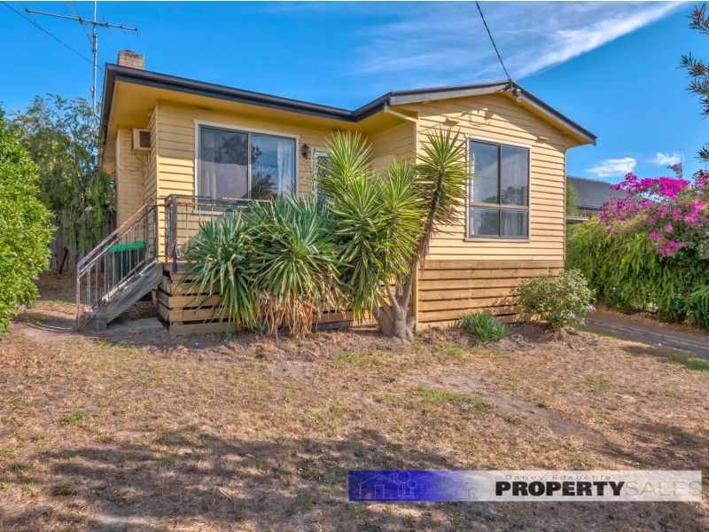 12 Lincoln Street, Moe VIC 3825