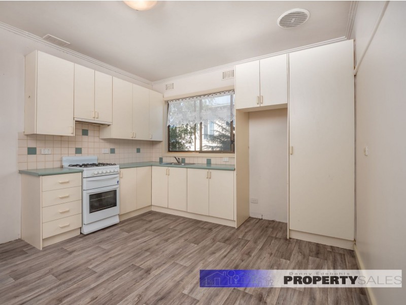 12 Lincoln Street, Moe VIC 3825