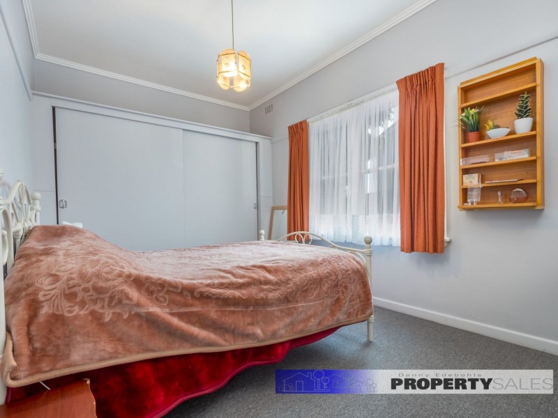 42 Hampton Street, Moe VIC 3825