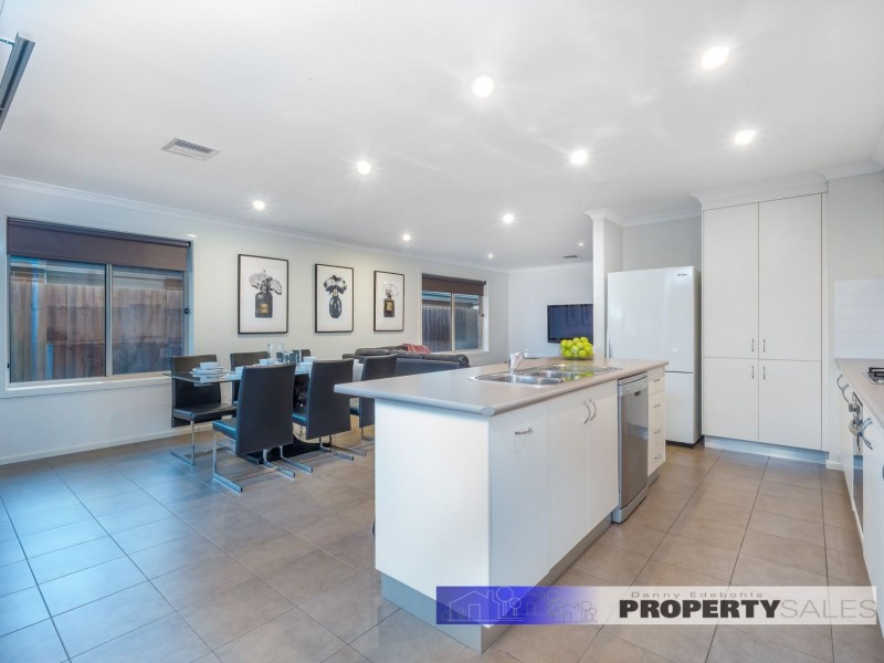 86 Bradman Boulevard, Traralgon VIC 3844