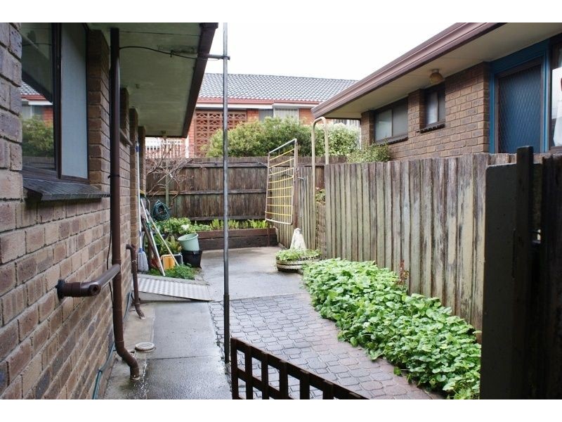 1/5 Tovell Street, Newborough VIC 3825