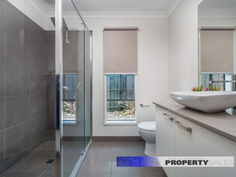 38 Discovery Boulevard, Moe VIC 3825