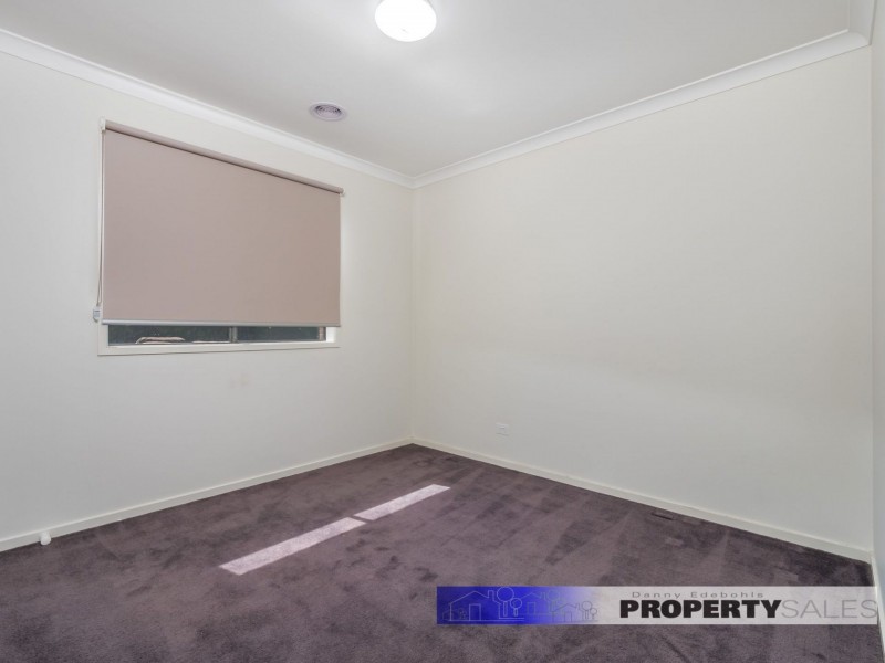 38 Discovery Boulevard, Moe VIC 3825