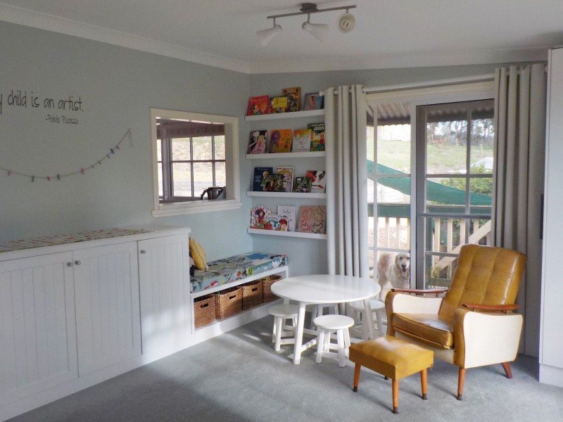 51 Donelan Drive, Hernes Oak VIC 3825