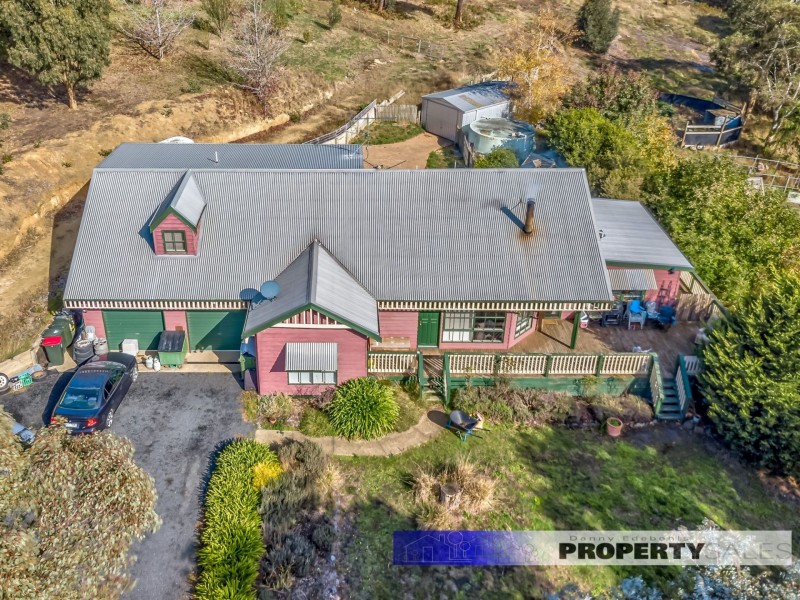 51 Donelan Drive, Hernes Oak VIC 3825